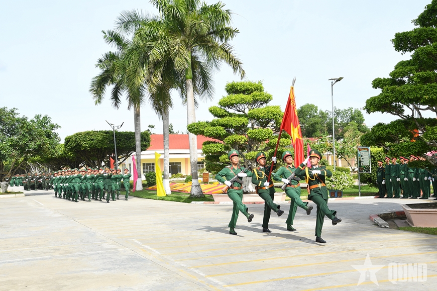 Gallery - 	Các cơ quan, đơn vị tổ chức Lễ tuyên thệ chiến sĩ mới năm 2026. - image 1