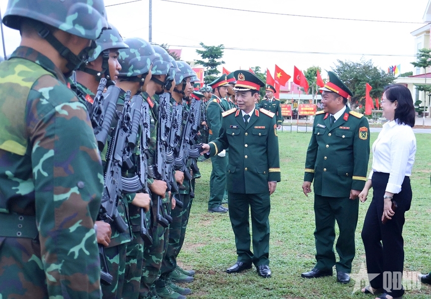 Gallery - 	Các cơ quan, đơn vị tổ chức Lễ tuyên thệ chiến sĩ mới năm 2026. - image 10