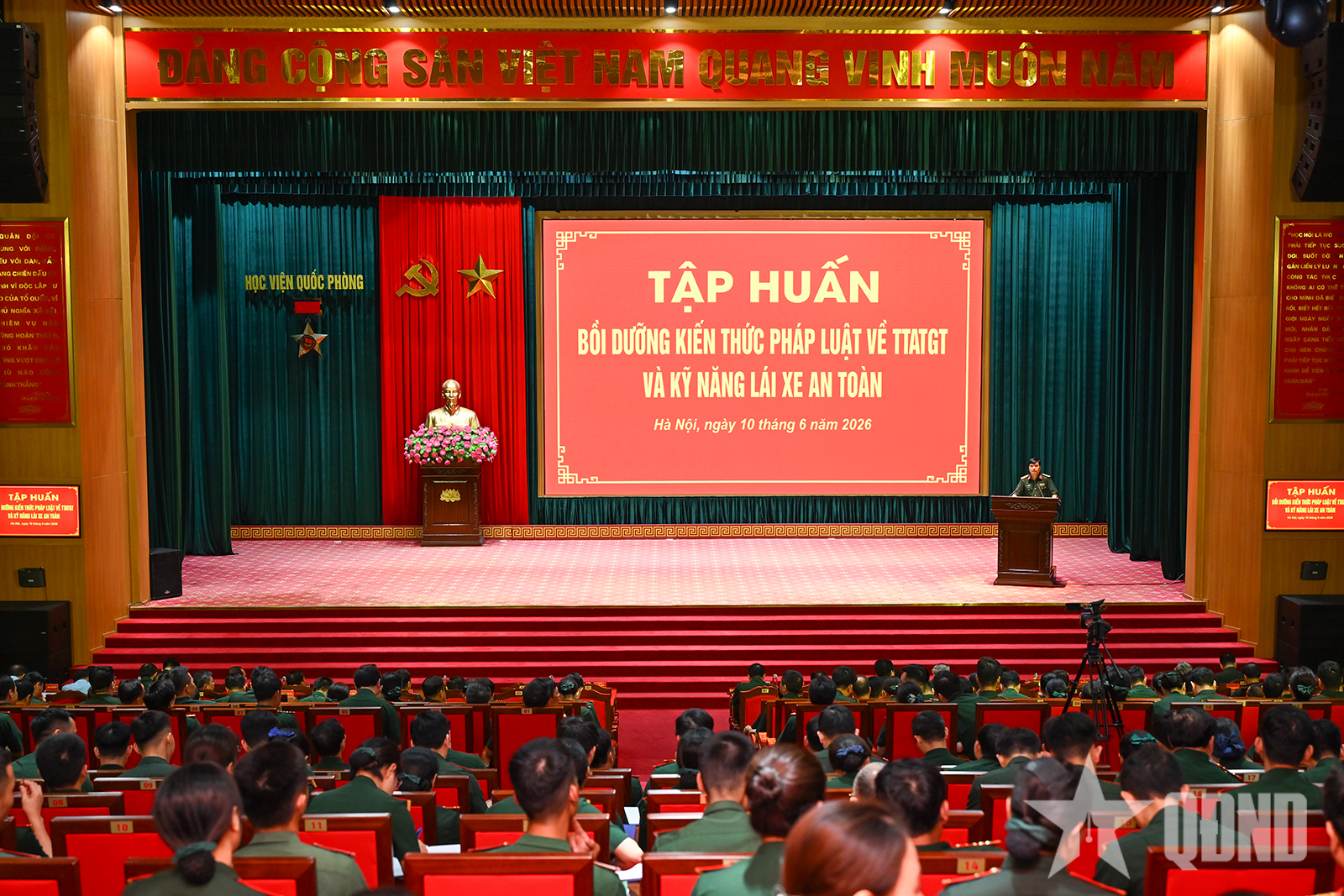 Học viện Quốc phòng tập huấn nâng cao nhận thức về an toàn giao thông