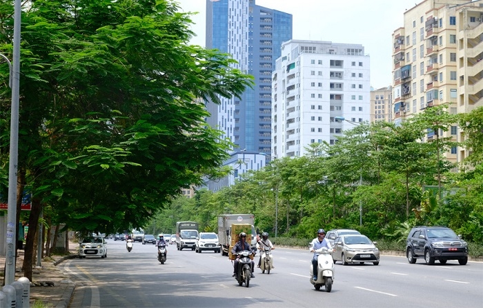 Thời tiết hôm nay (11-6): Bắc Bộ ngày nắng, Trung Bộ, Nam Bộ mưa rào và dông