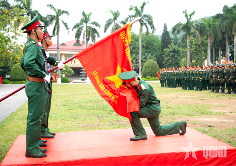 Dấu mốc trưởng thành của chiến sĩ mới