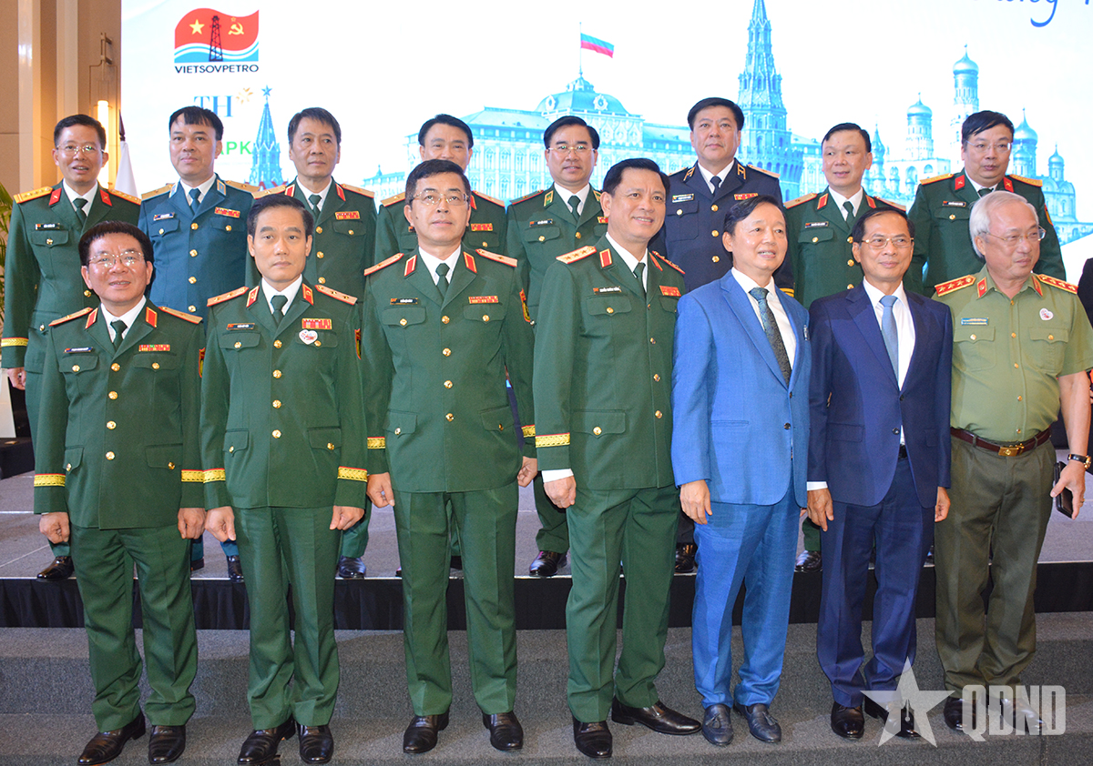 Đại sứ quán Nga chiêu đãi kỷ niệm 36 năm Ngày Quốc khánh