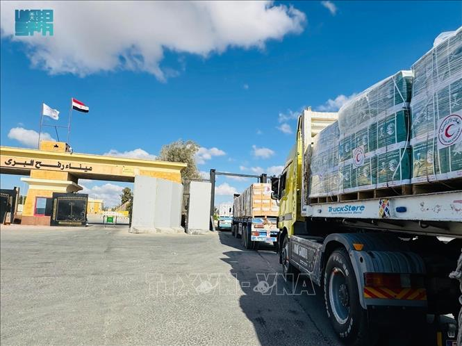 Xung đột Hamas – Israel: Hàng viện trợ từ Ai Cập tới Gaza vượt mốc 1 triệu tấn