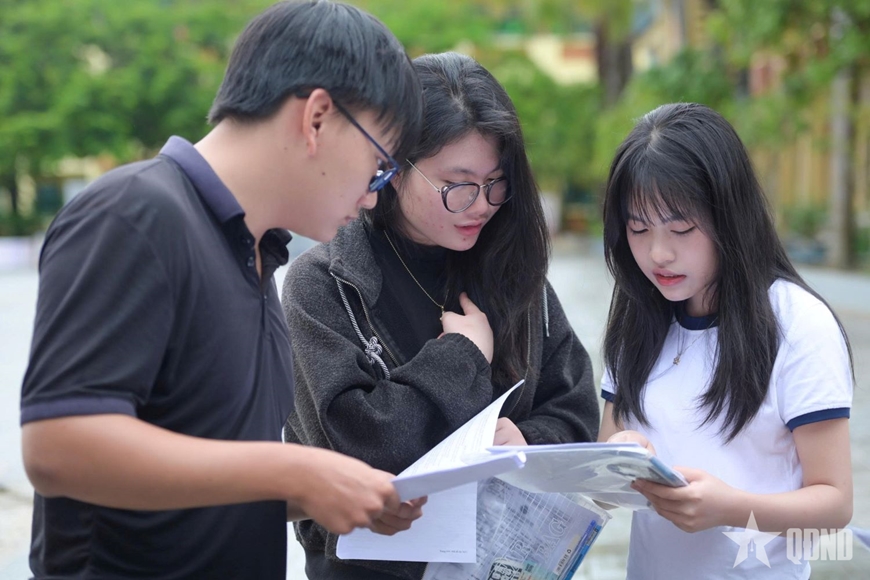 Gallery - 	Khép lại kỳ thi tốt nghiệp THPT đầu tiên trong mô hình quản trị mới - image 5