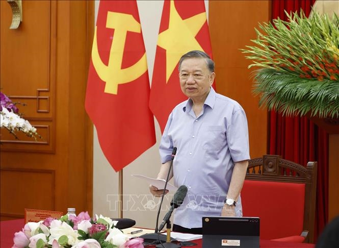 Tổng Bí thư, Chủ tịch nước Tô Lâm: Bảo đảm đủ cơ sở vật chất, đủ trường, đủ lớp, bảo đảm nguyên tắc “ở đâu có học sinh, ở đó có giáo viên”