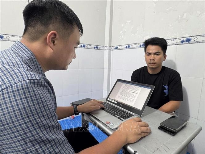 Bắt 8 đối tượng chế tạo, tàng trữ, mua bán trái phép vũ khí quân dụng