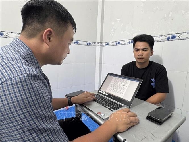 Bắt 8 đối tượng chế tạo, tàng trữ, mua bán trái phép vũ khí quân dụng