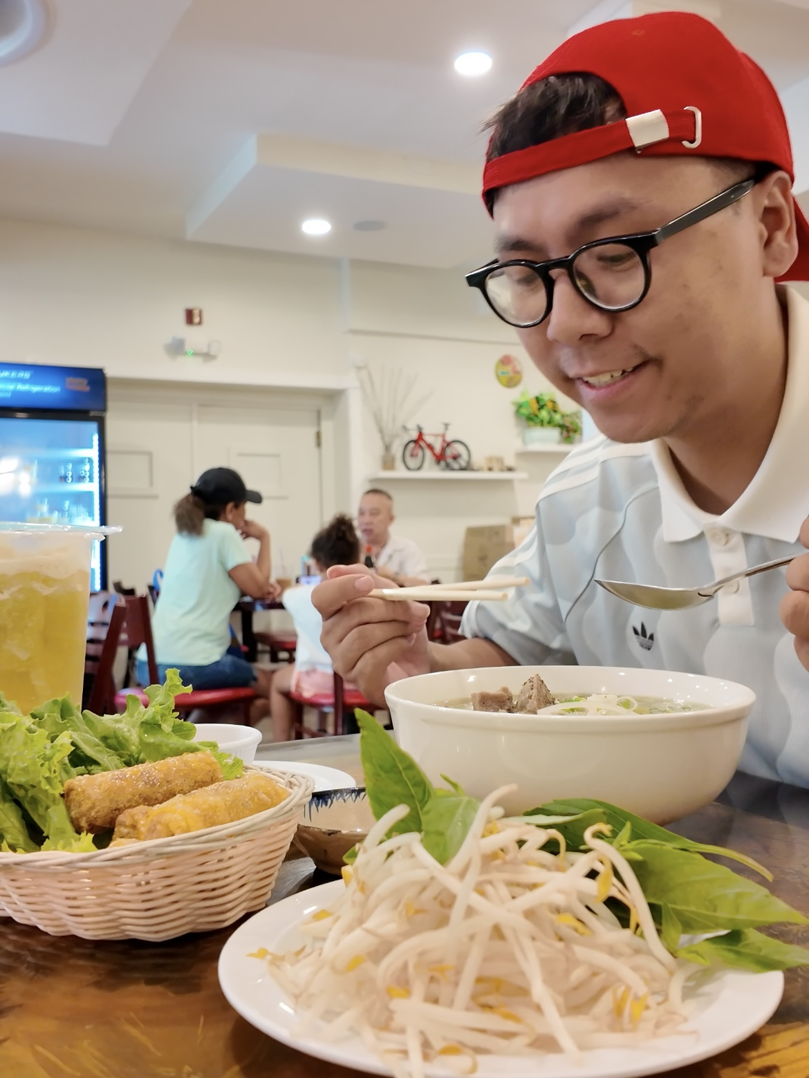 Ăn phở, chả giò giữa lòng New Jersey