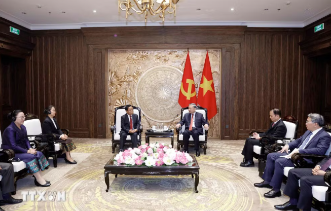 Tăng cường hợp tác tư pháp, thắt chặt quan hệ đặc biệt Việt Nam - Lào
