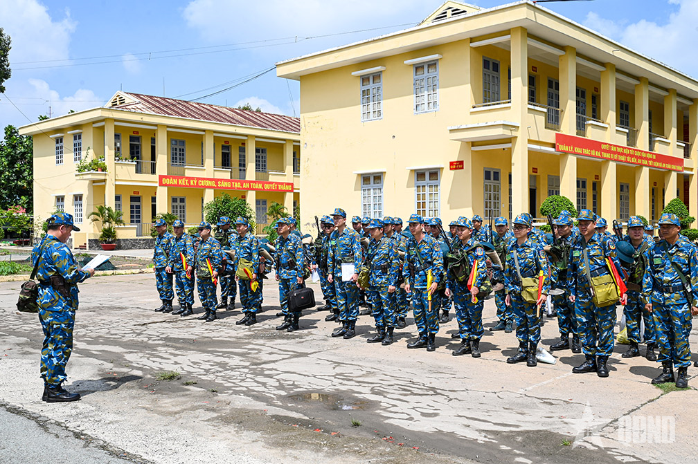Diễn tập chỉ huy - tham mưu một bên hai cấp cho các đơn vị miền Nam và Nam Trung Bộ


