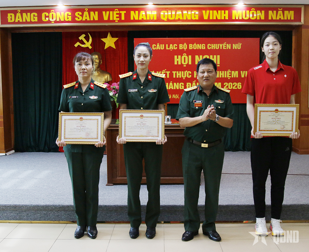 Tiếp tục nâng cao bản lĩnh thi đấu cho vận động viên bóng chuyền nữ Thông tin

