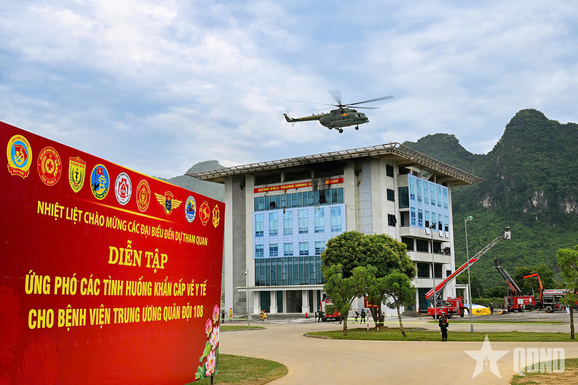 Bộ Quốc phòng tổ chức diễn tập thực binh ứng phó tình huống khẩn cấp về y tế quy mô lớn