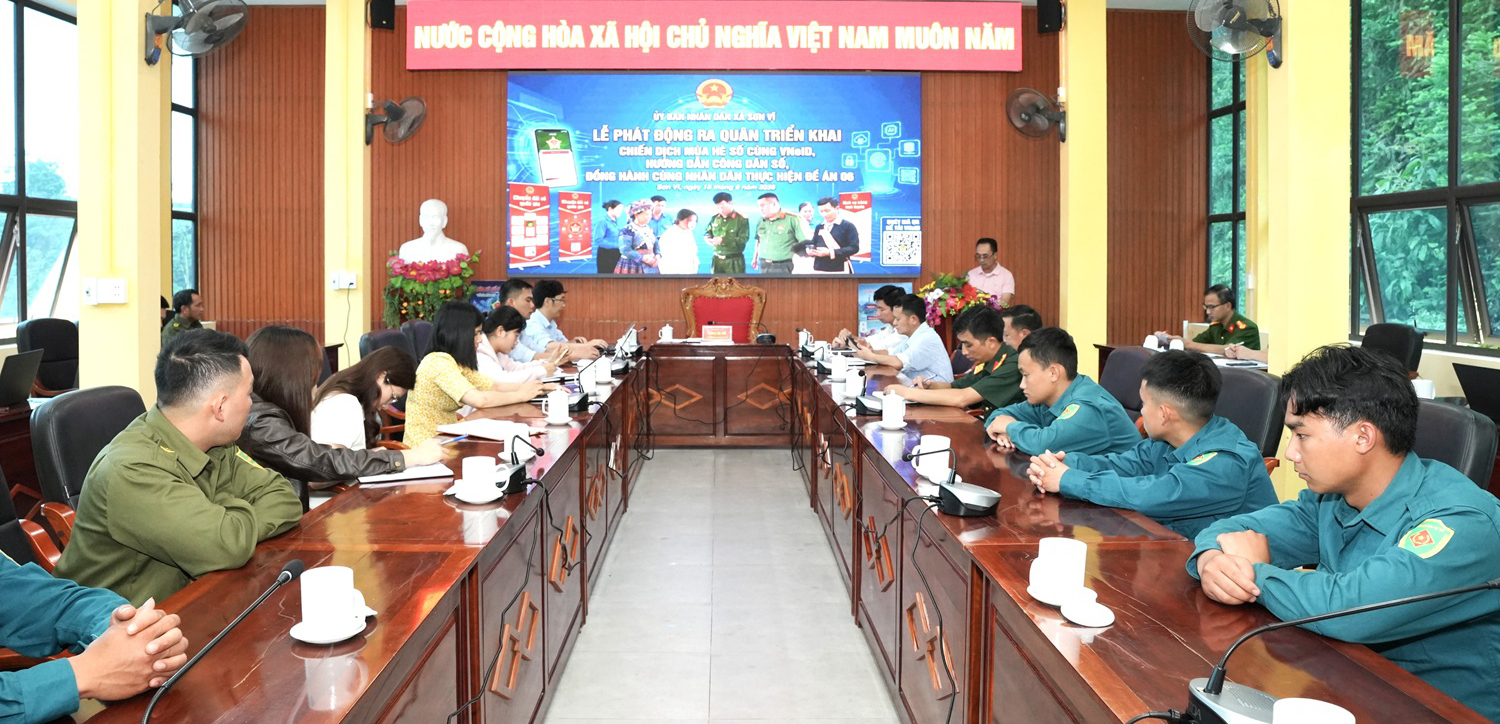 Tuyên Quang: Xã Sơn Vĩ phát động Chiến dịch mùa hè số cùng VNeID