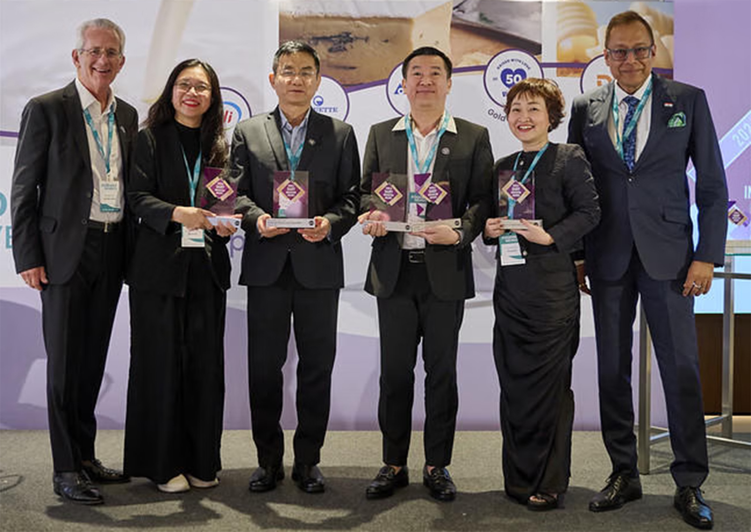 Vinamilk giành 5 giải thưởng quốc tế tại Hội nghị sữa toàn cầu 2026