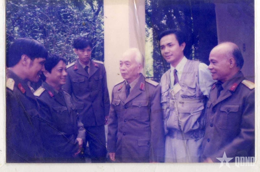 Tình cảm của Đại tướng Võ Nguyên Giáp với các nhà báo, nhà văn Quân đội