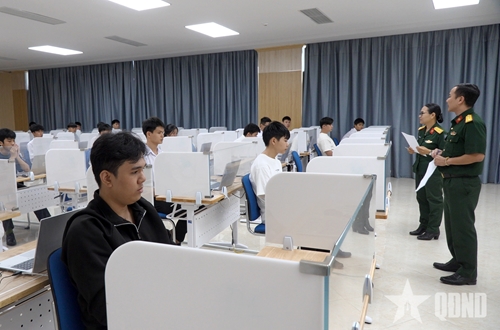 Ngày thứ hai thi đánh giá năng lực của Bộ Quốc phòng: An toàn, nghiêm túc, không vi phạm quy chế