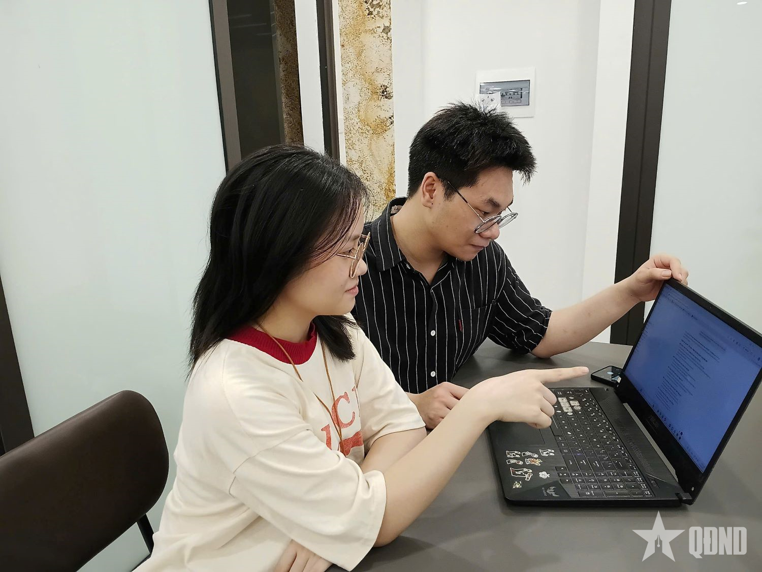 Sinh viên báo chí cẩn trọng sử dụng AI