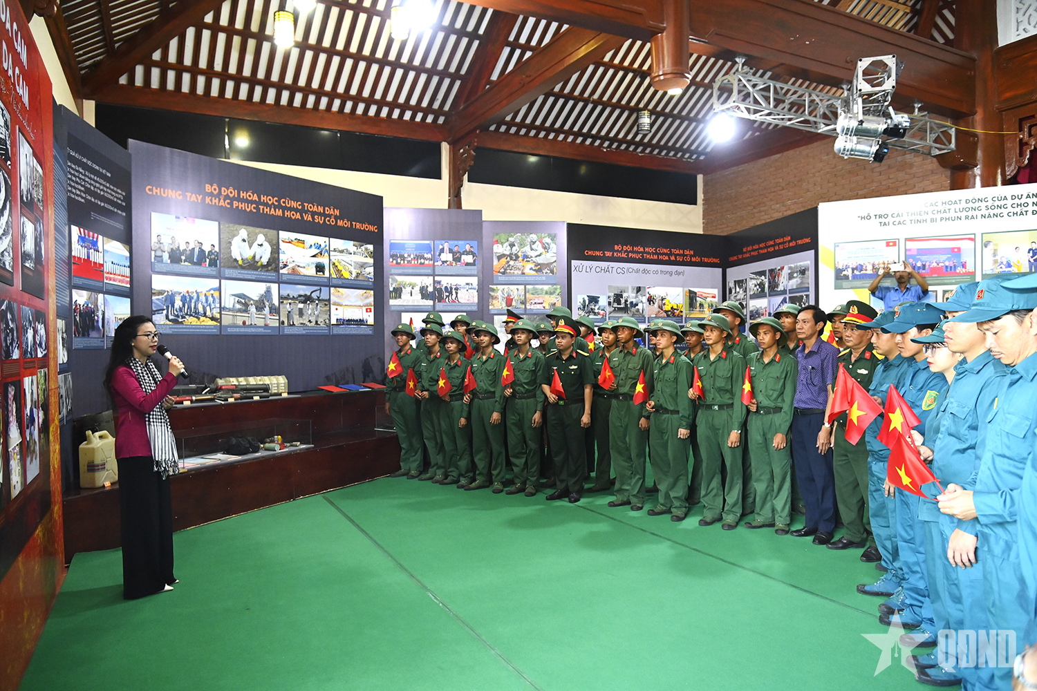 Cà Mau: Tham quan triển lãm 