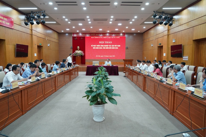 Phát triển công nghiệp vật liệu gắn với tự chủ công nghệ