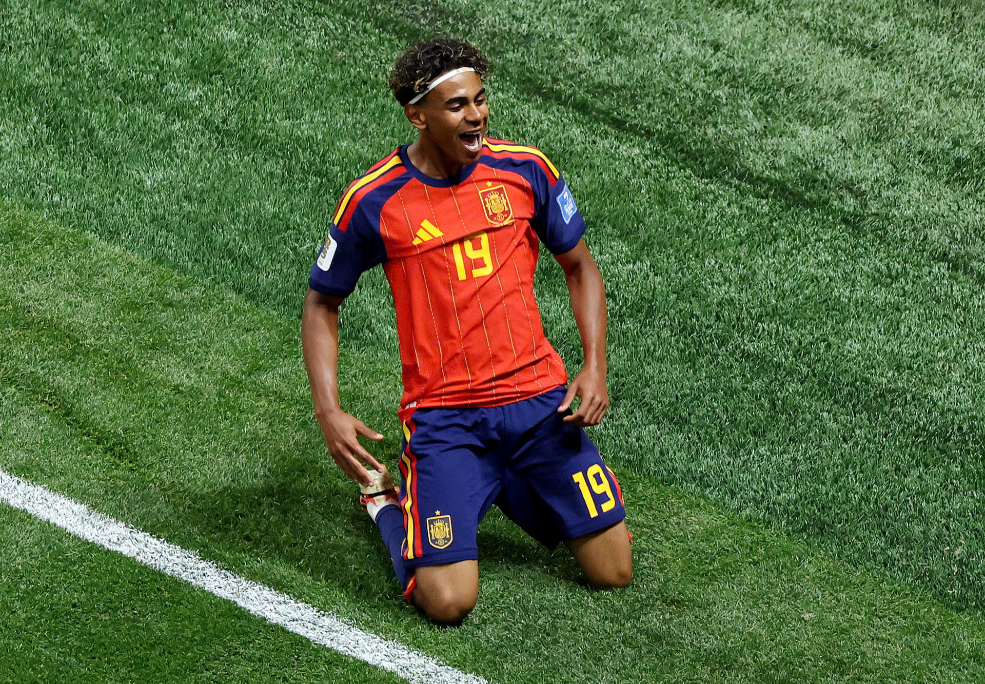 Lật mặt những con số ở đấu trường World Cup