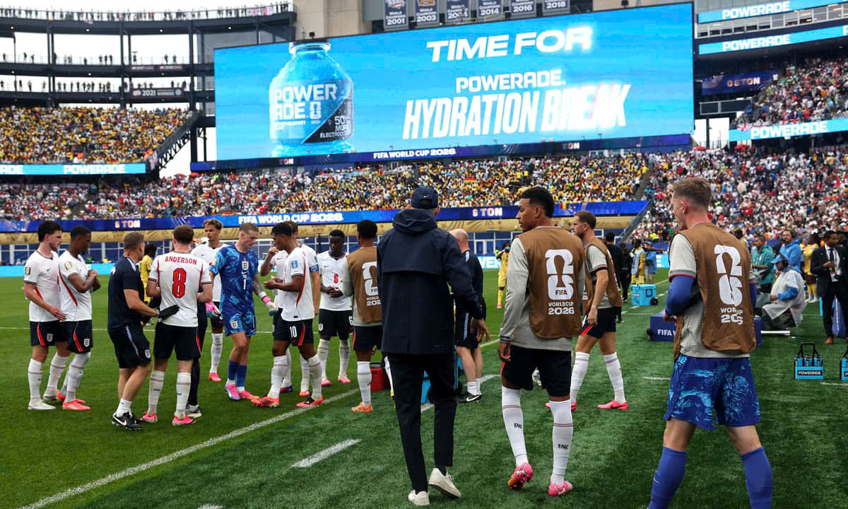 Bên lề World Cup 2026: FIFA đính chính về giờ nghỉ uống nước

