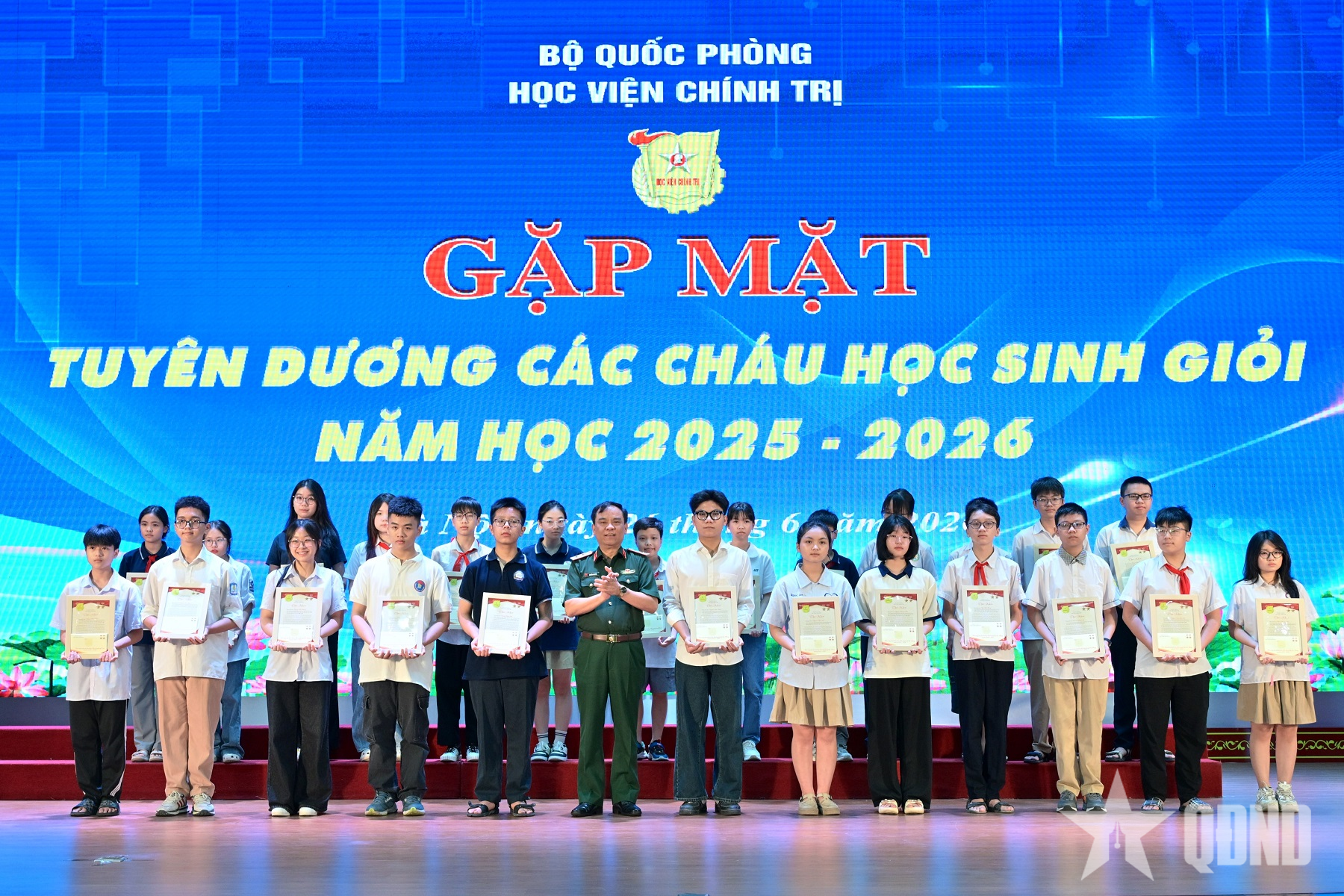 Học viện Chính trị tuyên dương học sinh giỏi năm học 2025-2026