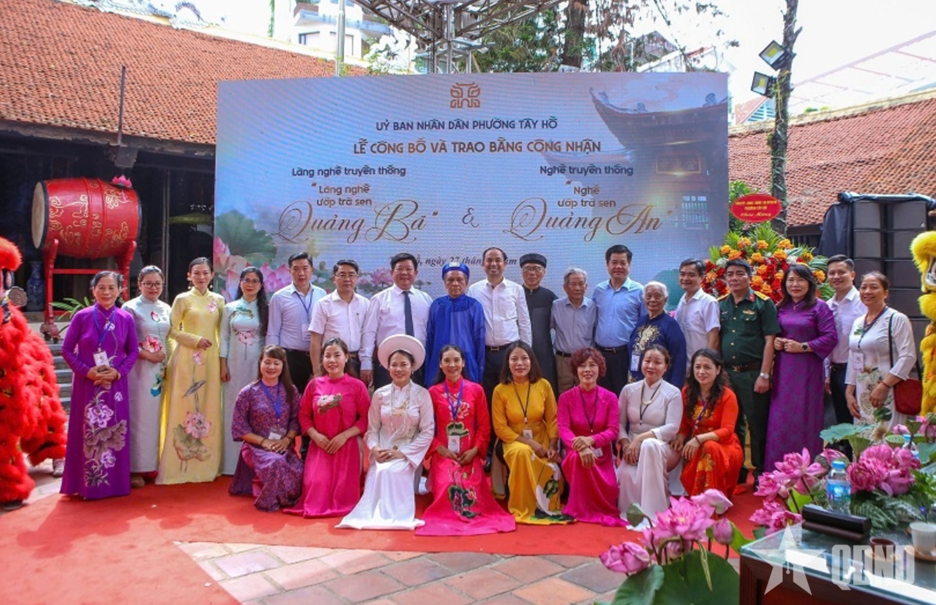 Hà Nội: Vinh danh làng nghề và nghề ướp trà sen Tây Hồ

