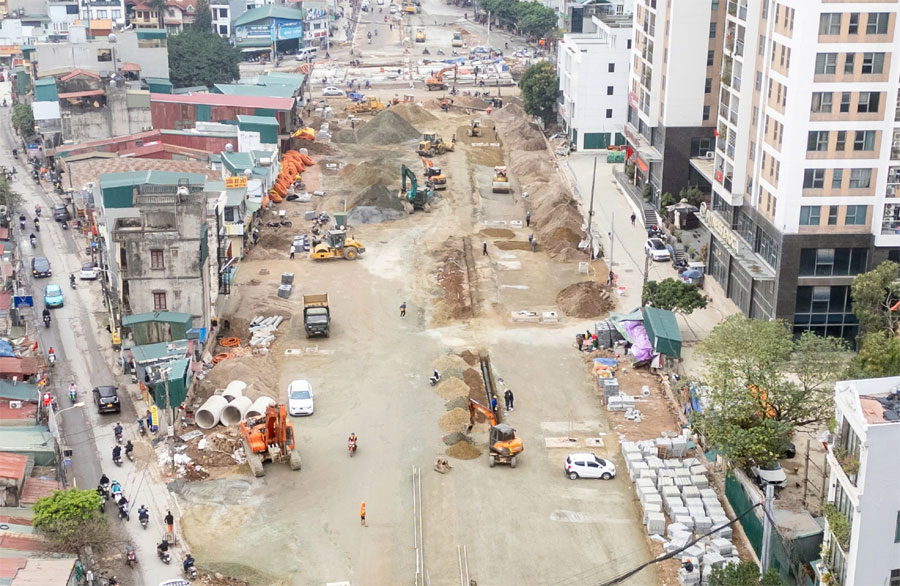 Tăng tốc công trường, giảm ùn trên đường