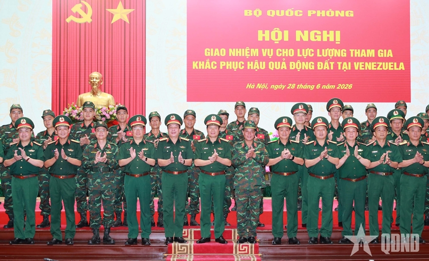 Quân %u0111%u1ED9i nhân dân Vi%u1EC7t Nam c%u1EED l%u1EF1c l%u01B0%u1EE3ng sang Venezuela h%u1ED7 tr%u1EE3 kh%u1EAFc ph%u1EE5c h%u1EADu qu%u1EA3 %u0111%u1ED9ng %u0111%u1EA5t