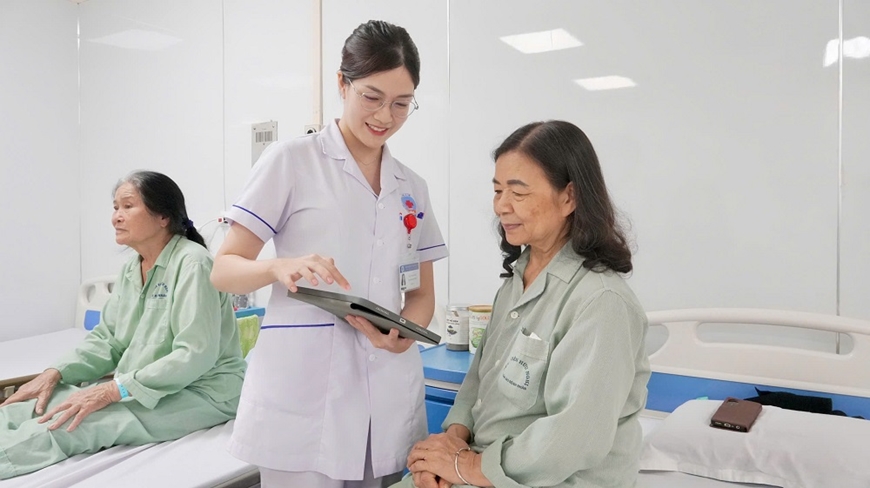 Từ 1-7-2026: Mở rộng quyền lợi bảo hiểm y tế khi kh&aacute;m ngoại tr&uacute; tr&aacute;i tuyến