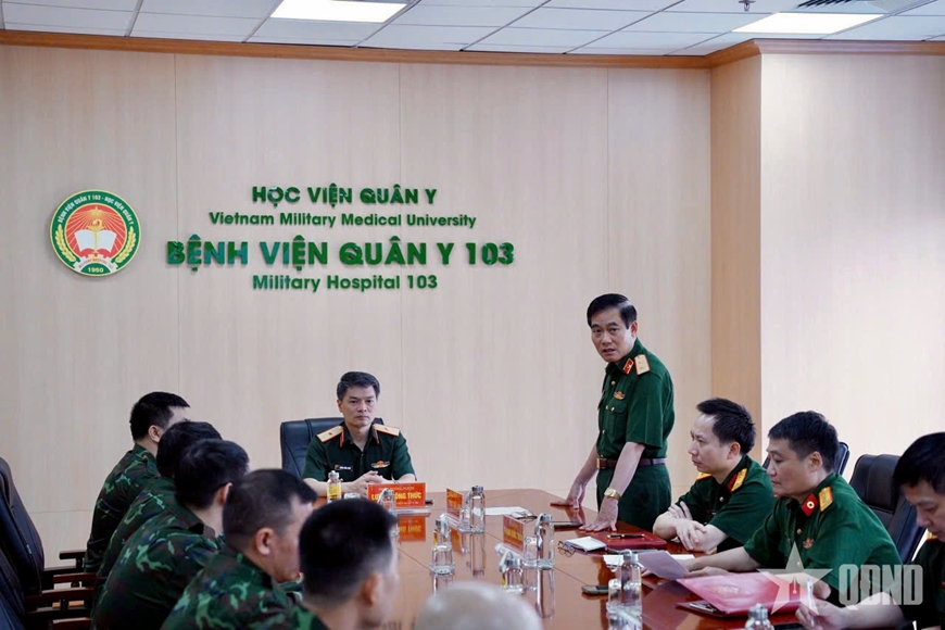 Bệnh viện Quân y 103 giao nhiệm vụ cho lực lượng tham gia khắc phục hậu quả động đất tại Venezuela