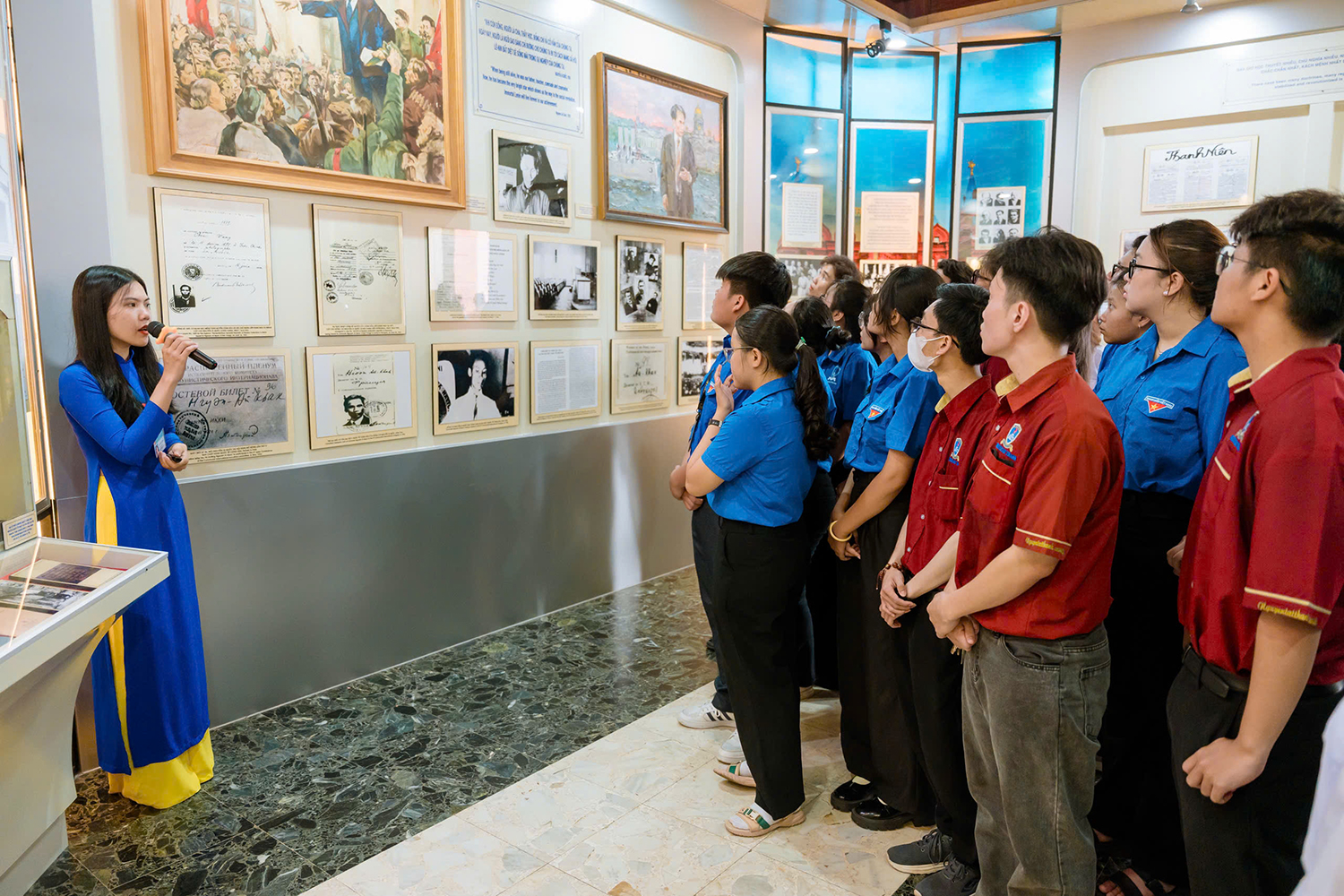 Từ cuộc ra đi lịch sử đến thành phố rạng rỡ tên Người - Bài 2: Tên Người như vầng sáng soi đường