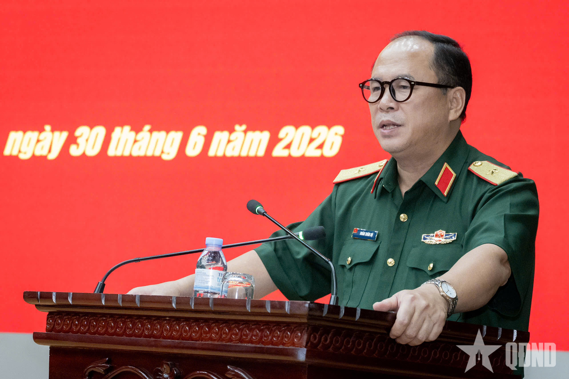 Báo Quân đội nhân dân: Xây dựng đội ngũ nhà báo có thái độ làm việc chính quy, nghiêm túc, chuyên nghiệp