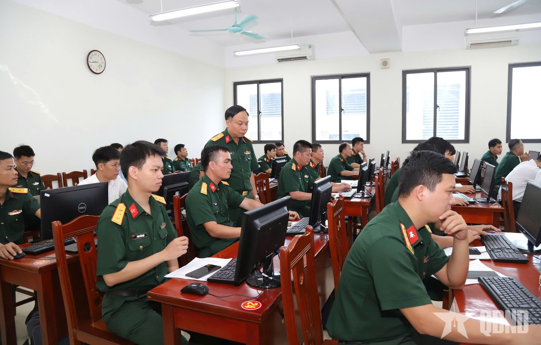 Cục Quân huấn - Nhà trường: Tập huấn hướng dẫn khai thác phần mềm hỗ trợ phục vụ chuyển đổi số