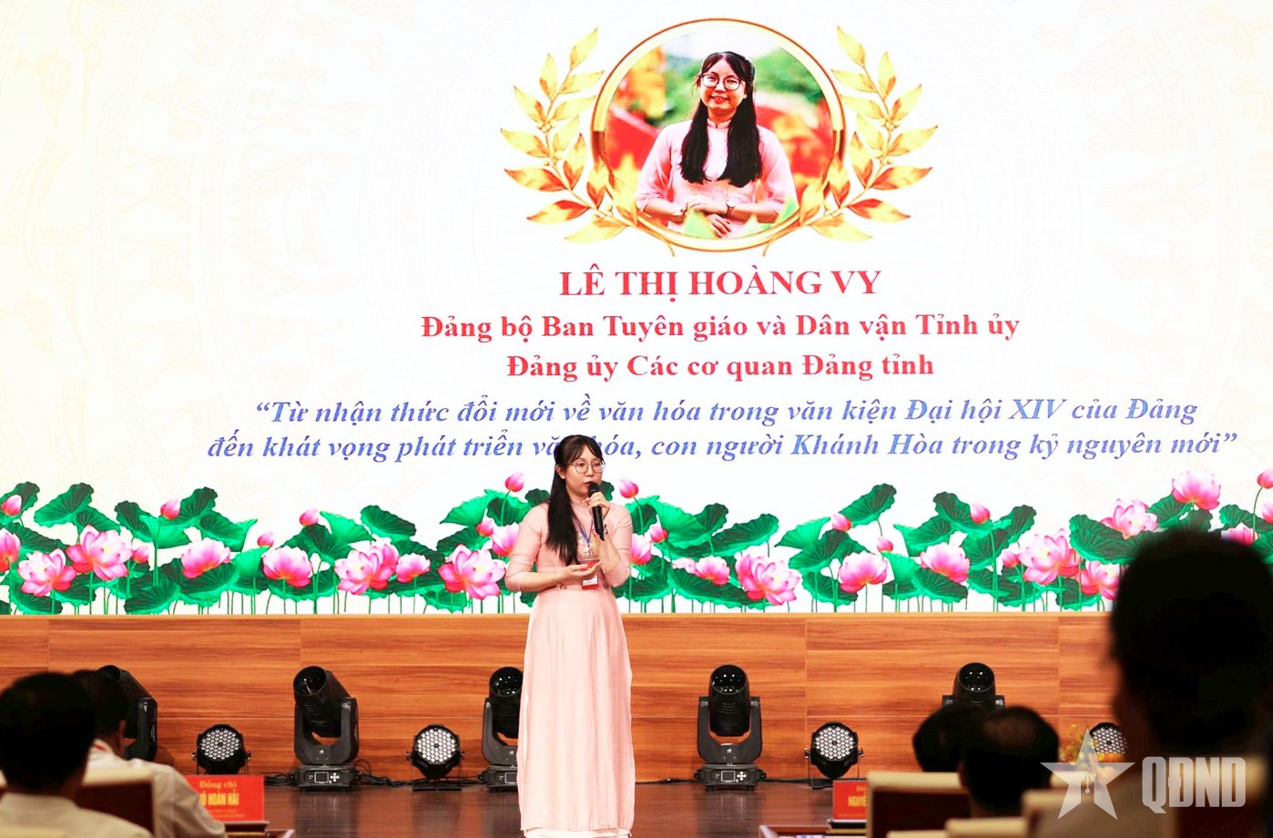 Thí sinh Lê Thị Hoàng Vy xuất sắc đạt giải Nhất Hội thi báo cáo viên giỏi tỉnh Khánh Hòa