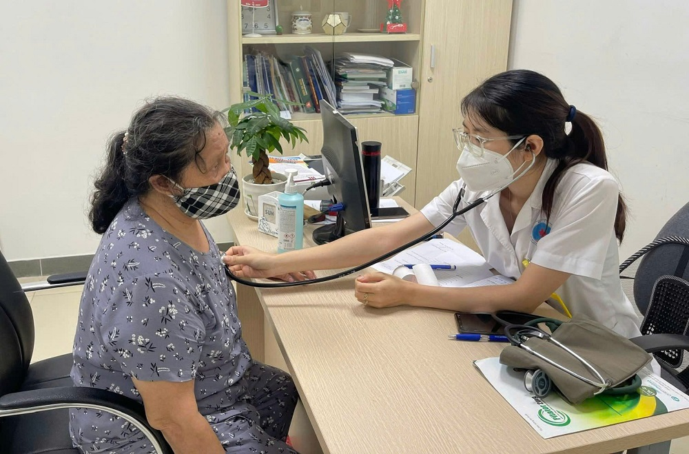 Không phải mọi trường hợp khám, chữa bệnh ngoại trú trái tuyến đều được bảo hiểm y tế chi trả 50%