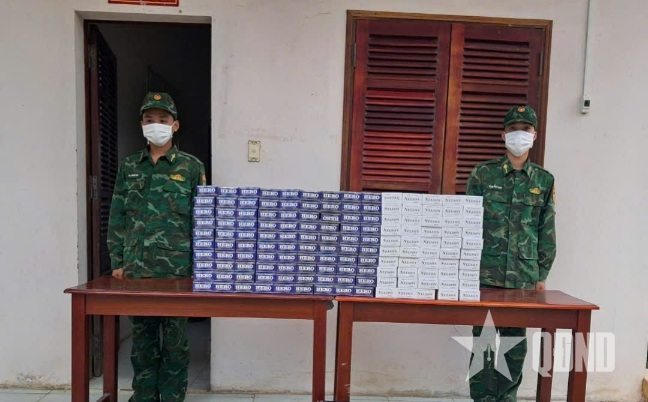 Bộ đội Biên phòng tỉnh An Giang bắt đối tượng vận chuyển thuốc lá lậu