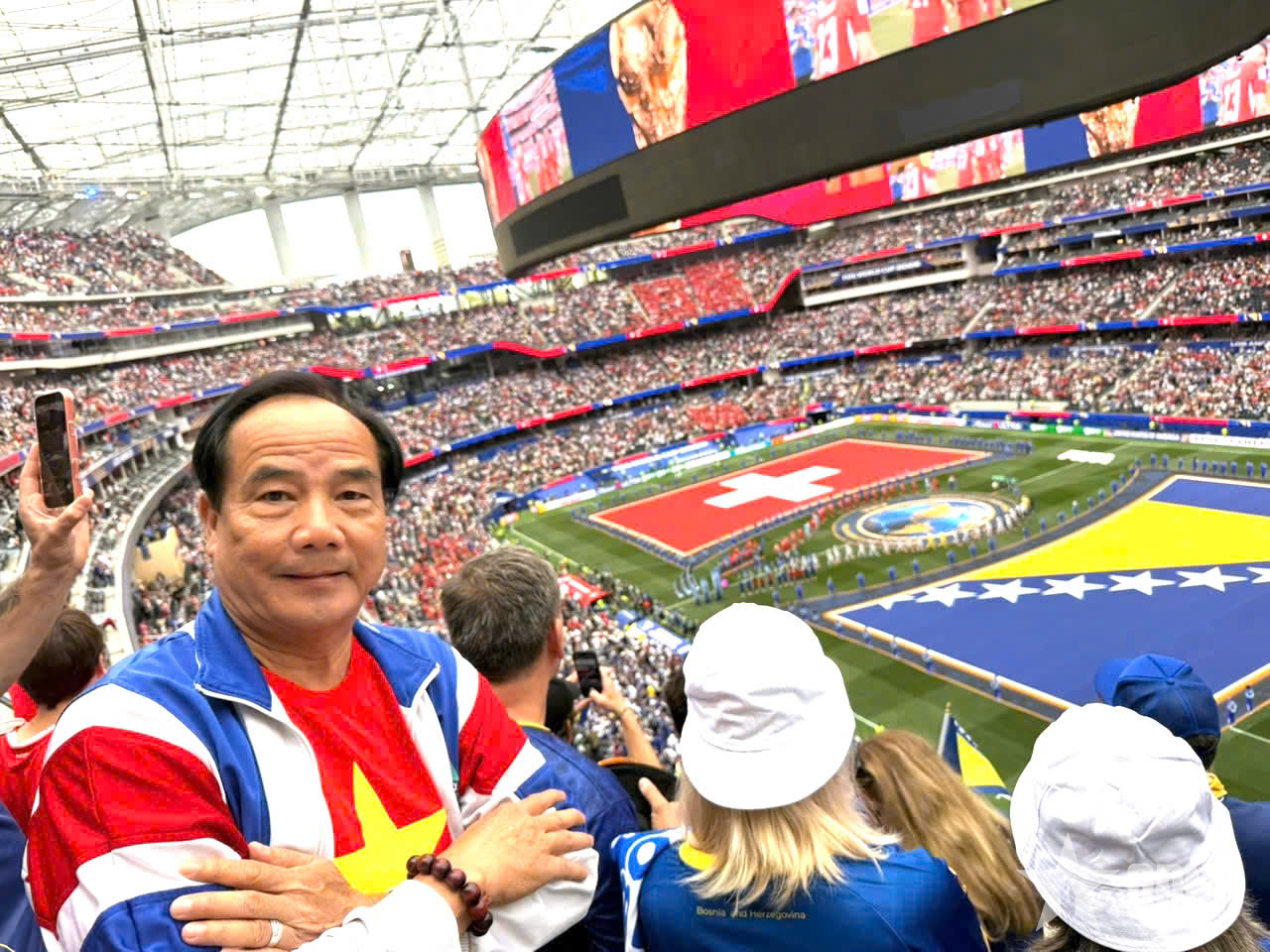 World Cup 2026: Xem bóng đá ở sân vận động đắt nhất thế giới

