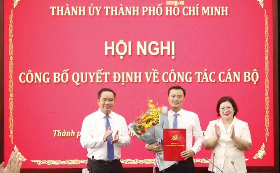 Thủ tướng phê chuẩn miễn nhiệm chức vụ Phó chủ tịch UBND Thành phố Hồ Chí Minh để nhận nhiệm vụ mới