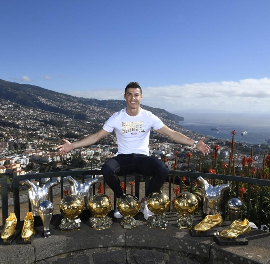 Ở quê nhà Madeira, Ronaldo trở thành nguồn thu nhập quan trọng