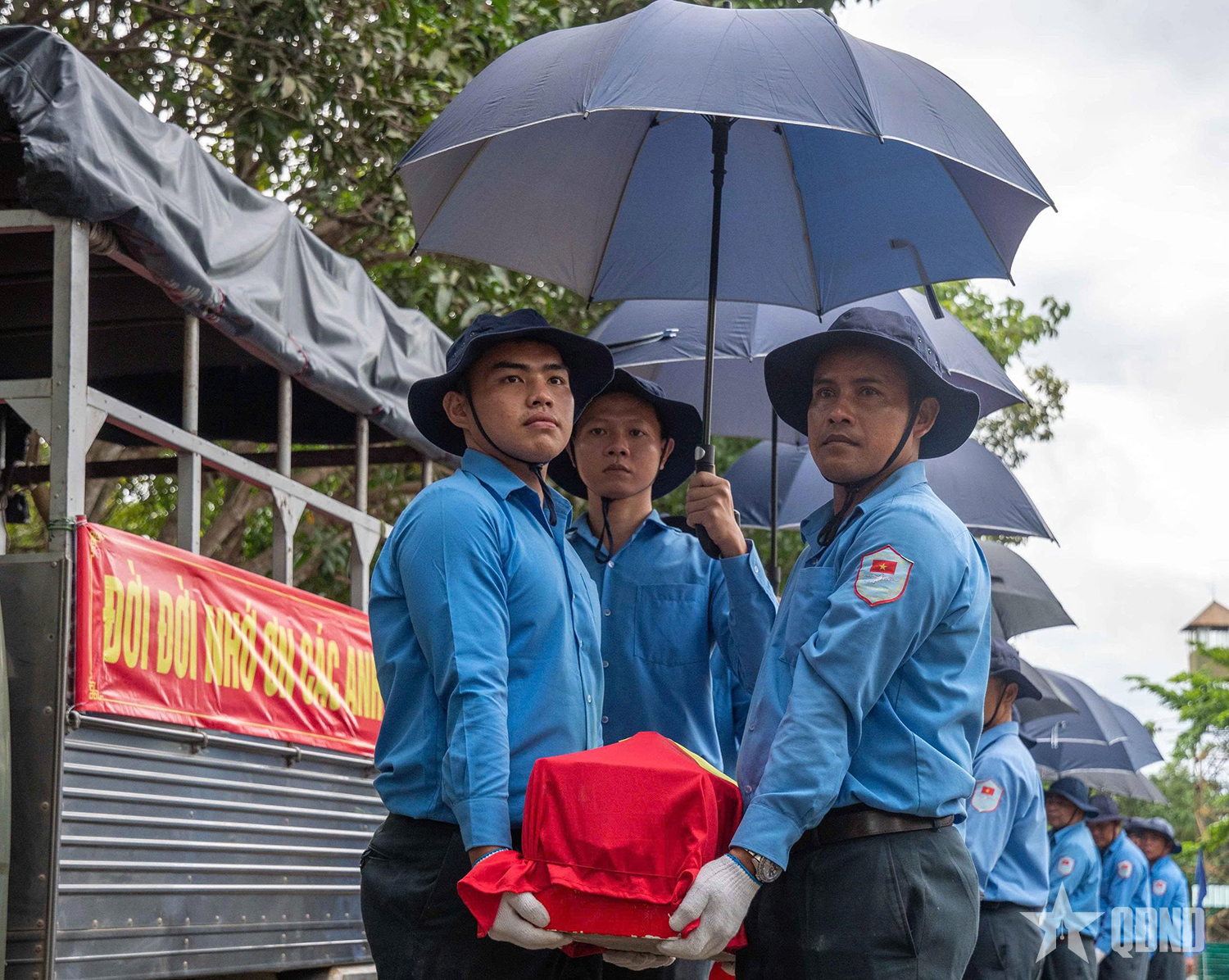 An Giang: Dâng hoa, dâng hương tưởng niệm các anh hùng liệt sĩ 