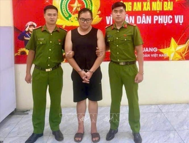 Bắt đối tượng cướp tiệm vàng tại xã Nội Bài