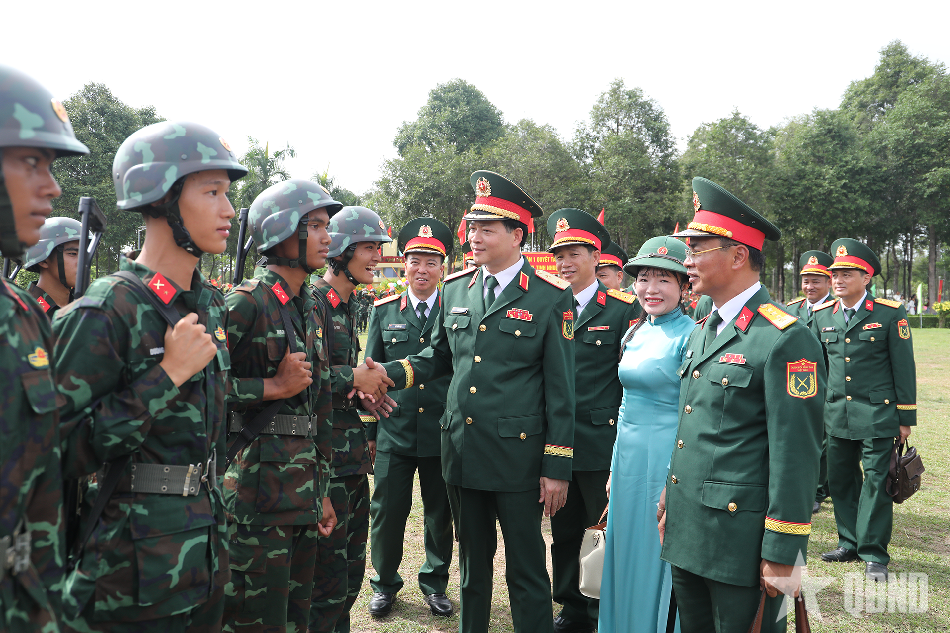 Sư đoàn 9 giữ vững “trận địa chính trị”, hướng mạnh về cơ sở, quan tâm sâu sát bộ đội
