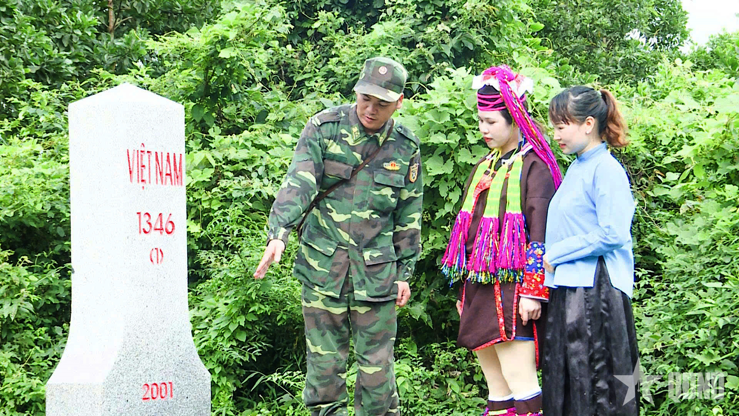 Gần dân từ hiểu tiếng nói bản làng

