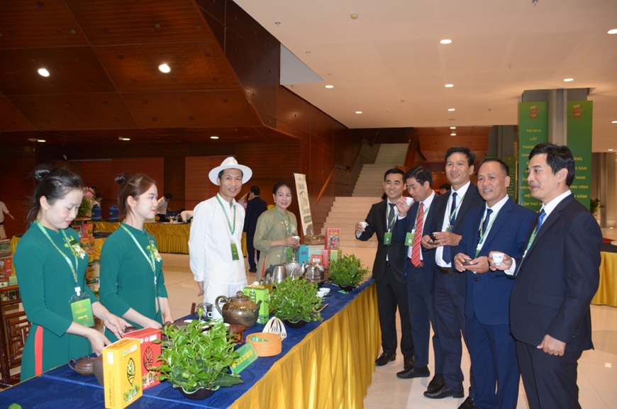 Đưa nông sản vào không gian số
