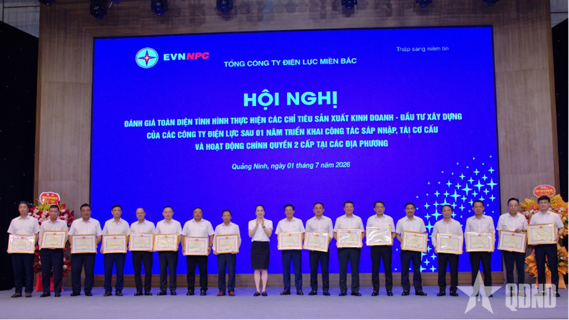 Nỗ lực vượt khó, bảo đảm cung ứng điện tới hơn 11 triệu khách hàng