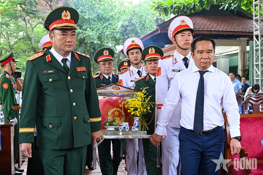 Triển khai tìm kiếm, quy tập hài cốt liệt sĩ tại Công viên Lê Thị Riêng