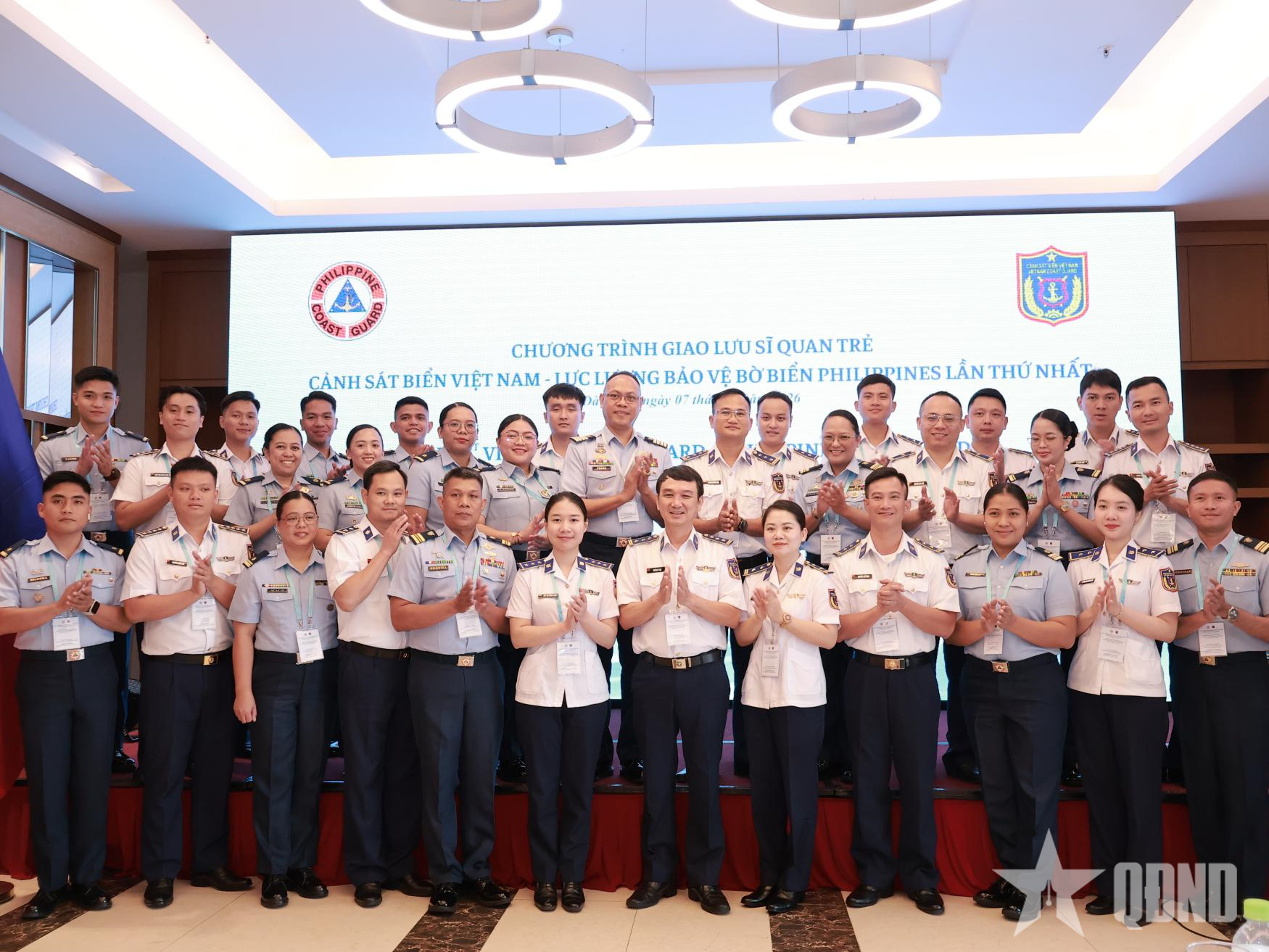 Giao lưu sĩ quan trẻ Cảnh sát biển Việt Nam và Lực lượng Bảo vệ bờ biển Philippines