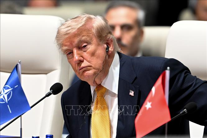 Tổng thống Donald Trump tuyên bố muốn Mỹ ở lại NATO
