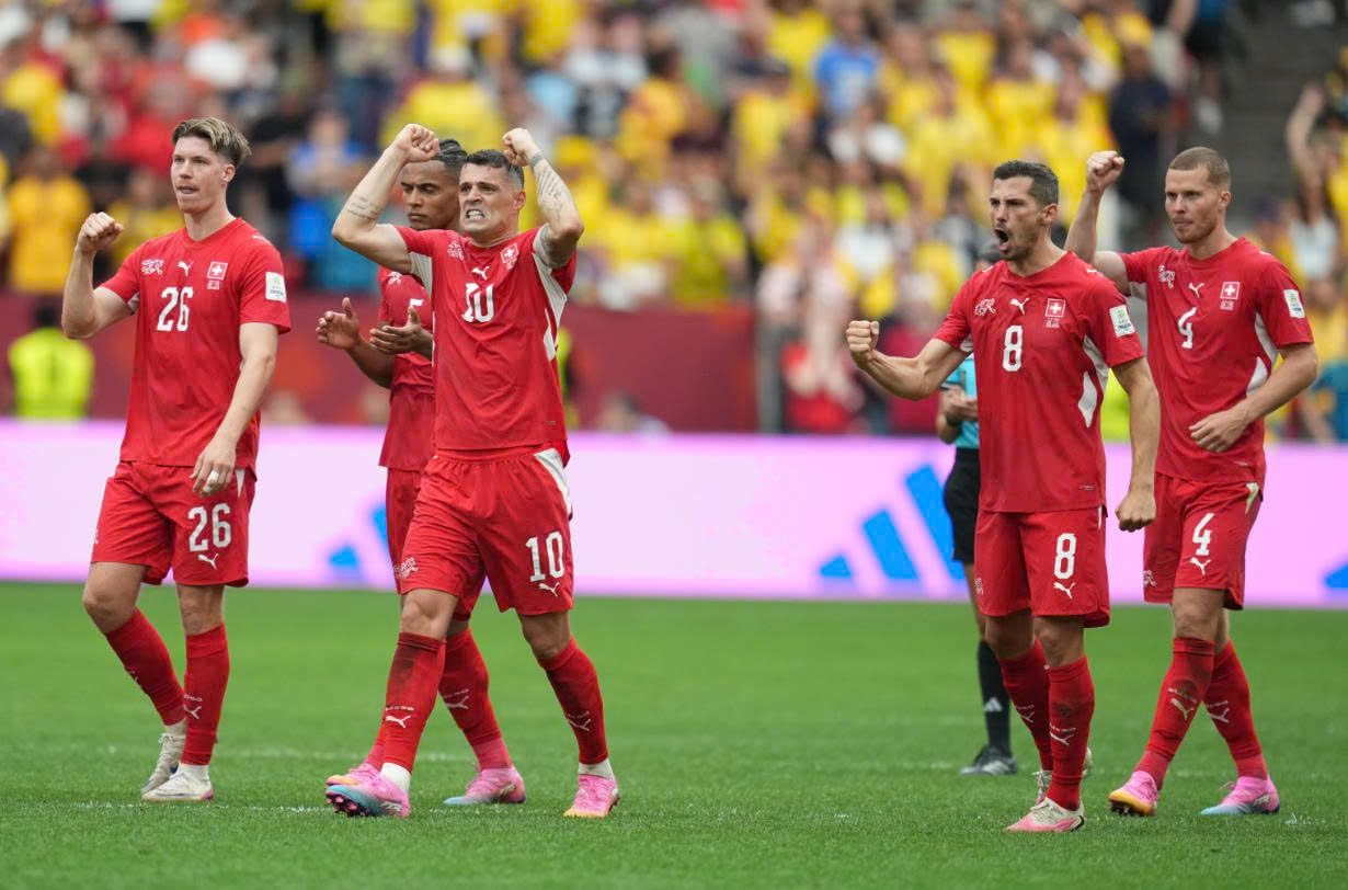 Hạ Colombia sau loạt luân lưu cân não, Thụy Sĩ giành vé vào tứ kết World Cup 2026